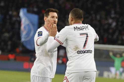  巴黎圣日耳曼官宣续约拉莫斯至2026年夏  